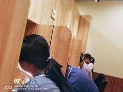 -独食火锅·半米屋台(直营总店)