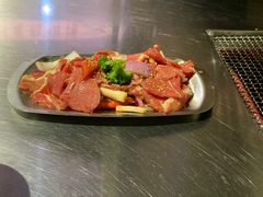 -马路牙子地桌烤肉(工体店)