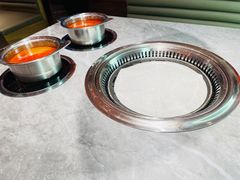 餐具摆设-鼎香缘海鲜自助火锅烤肉(锦辉购物广场店)