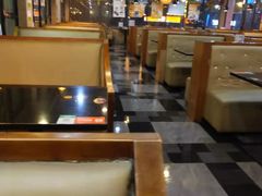 大堂-维园港式茶餐厅(龙岗盛平店)