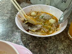 -榮泰米粉湯(Left Shop)