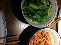 -洞庭土菜小炒馆(易发广场店)