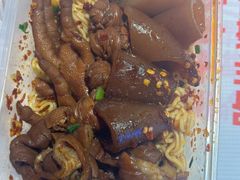 -小吴水煮(羊子巷无任何分店)
