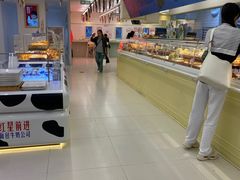 -红星前进面包牛奶公司(君太店)