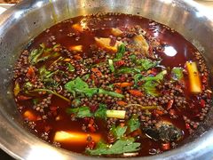 -曾老幺鱼庄(龙华商厦店)