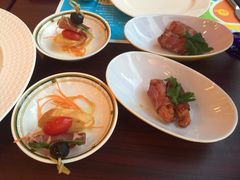 -香格里拉鱼跃地中海西餐厅·牛排披萨