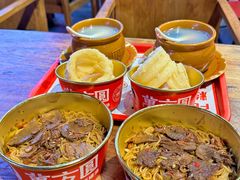 -万方圆拌粉瓦罐汤(恒茂华城店)