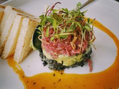 牛肉塔塔配牛油果黑橄榄酱-Solo(衡山路店)