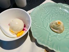 蟹粉小笼-成隆行·蟹王府(九江路店)