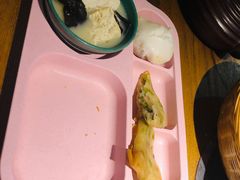 -吃饭皇帝大土家民族菜(正大广场店)