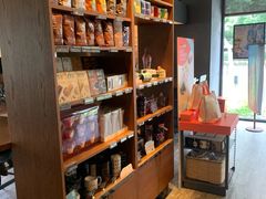 零售区-星巴克(蒲汇塘路店)