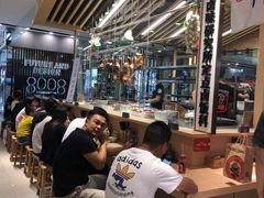 大堂-狮头牌卤味研究所·卤味饭(花城汇南区店)
