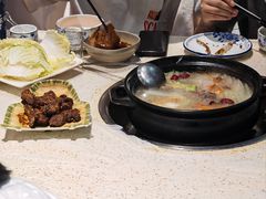 -九寨特色牦牛肉汤锅 羊肉汤锅