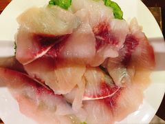 -张大胡子鱼头火锅酒楼(长益路店)