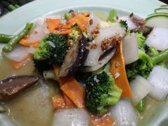 -Lam Vien Restaurant