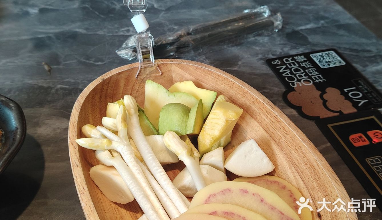 春天吃菌子啦，这家云南火锅绝了