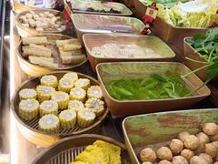 -四囍码头海鲜烧烤自助火锅(外滩南京东路悦荟广场店)