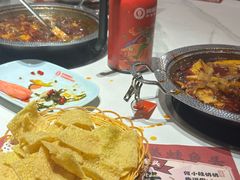 -何师傅美蛙鱼头(汉街店)