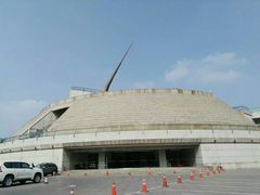 -中华世纪坛-停车场