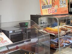-全家便利店(上海南站站店)