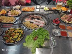 -马路牙子烧烤音乐酒馆(望京店)