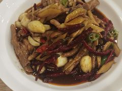 -江城燕子大排档(江汉路步行街店)