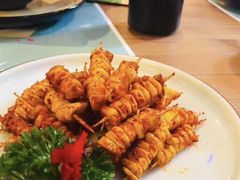 -临界音乐酒馆·小龙虾·江湖菜(华熙LIVE·鱼洞店)