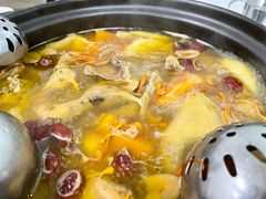 乳鸽煲-时利和美食(东方广场店)