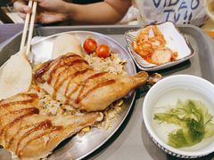 -大食代美食广场(上海中心店)