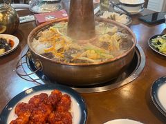-岳记兴隆·青城腊排铜火锅(融创店)