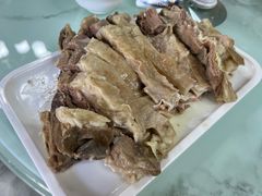 -清真·胖妈妈手抓餐厅(定西路长城宾馆店)