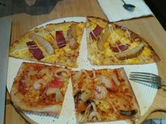 -必胜客(漕宝路店)