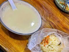 甜豆浆-文武王氏烧饼·无矾油条(西溪路店)