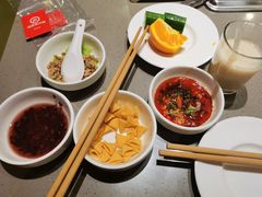 小零食-海底捞火锅(杭州萧山宝龙广场店)