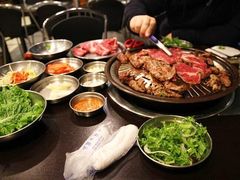 -梨花自助烤肉(西三旗万象汇黑金店)