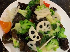 -王村姑老土炕莜面村(张北店)