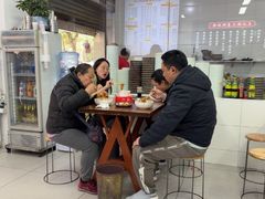 -王二妹夫妻肥肠粉