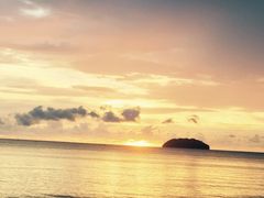 -Sunset Bar(丹绒亚路香格里拉店)