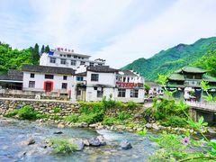 -石台牯牛降景区