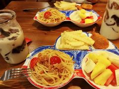 -暖食光·台式家庭餐厅·生日主题店(万达店)