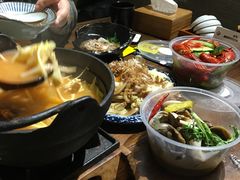 -鸟鸣门屋台料理(金帝银泰店)