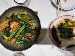 -粤港湾砂锅粥·宵夜(宝龙店)