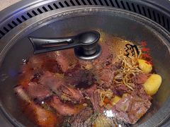 -山里屯铁锅炖·东北菜(康桥店)