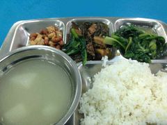 -北京外国语大学东院食堂