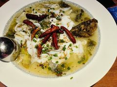 -鱼亨小鲜酸菜鱼(大信店)