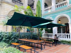 -星巴克臻选(广州沙面店)