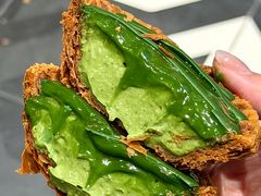 -HOT CRUSH趁热集合·现烤面包(上海环球港店)