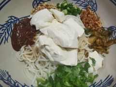 -蜗牛小馆醉乡民谣云南菜(惠新西里店)