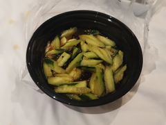 凉拌黄瓜-靓靓蒸虾(中山公园店)