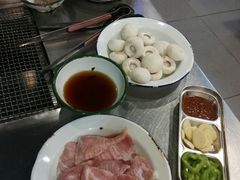 -马路牙子烧烤音乐酒馆(望京店)